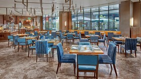 Holiday Inn Makati