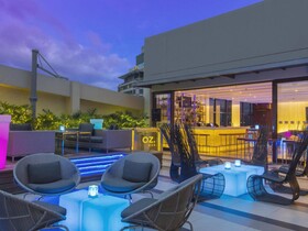 Holiday Inn Makati