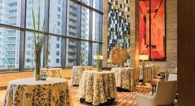 Holiday Inn Makati