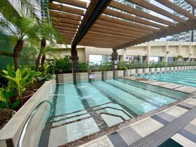 Holiday Inn Makati