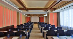 Holiday Inn Makati
