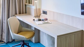Holiday Inn Makati