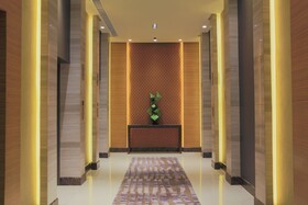 Holiday Inn Makati