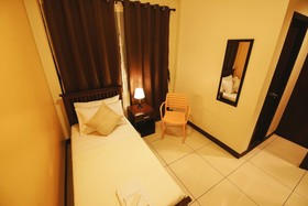 Hometown Hotel Makati Edsa