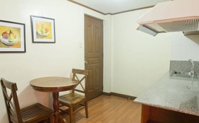 Isabelle Royale Hotel & Suites