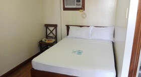 Isabelle Royale Hotel & Suites