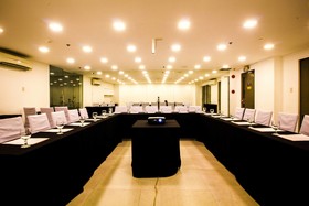 Jade Hotel and Suites Makati