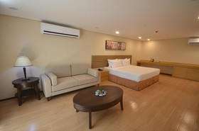 Jinjiang Inn Makati