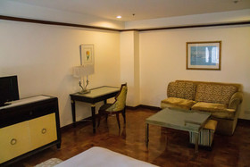 L&B Suites