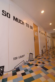OYO 866 Junction Hostels