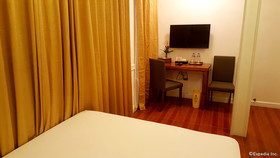 Makati Riverside Inn
