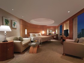 Makati Shangri-La