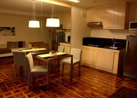 Prince Plaza II Condotel