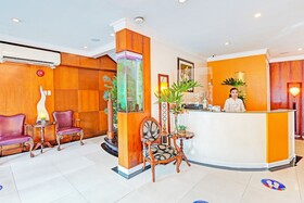 Townhouse Oak VIP Suites