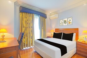 Townhouse Oak VIP Suites
