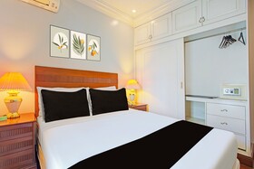 Townhouse Oak VIP Suites