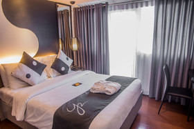 Y2 Residence Hotel