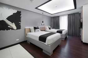 Y2 Residence Hotel
