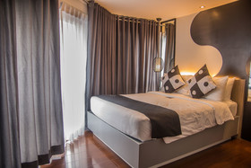 Y2 Residence Hotel