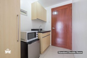 ZEN Rooms Basic Dian Street Makati