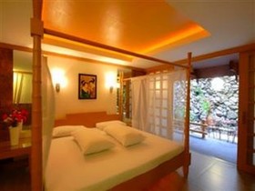 Victoria Court Mcarthur Malabon
