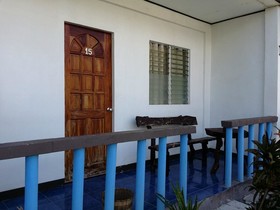 Mr. Kwiiz Resort
