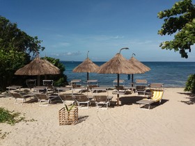 Tepanee Beach Resort