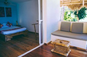 Tepanee Beach Resort