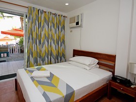 Bluewaves Beach House