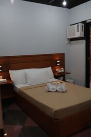 Cerca Hotel