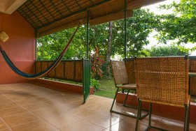 Hangout Beach Resort
