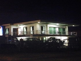 S E Hotel and Residence