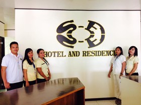 S E Hotel and Residence