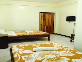 S E Hotel and Residence