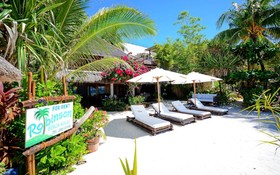 White Beach Villas