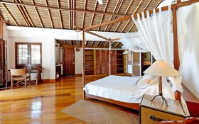 White Beach Villas