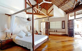 White Beach Villas