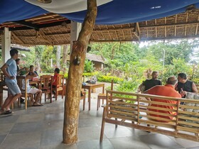 Kokomo Beach Resort
