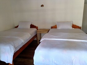 Kokomo Beach Resort