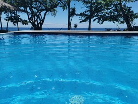Kokomo Beach Resort