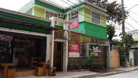 Crossroads Hostel