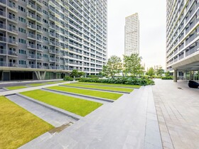 Gemstonebr in Smdc Fame Residences