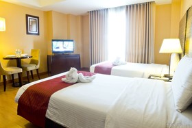 Lancaster Hotel Manila