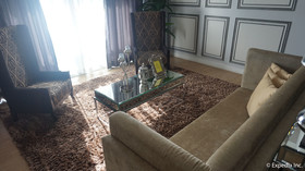 Shang Luxury Suites