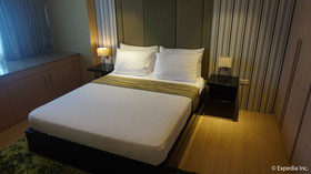 Shang Luxury Suites