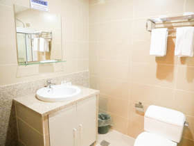 Leope Hotel