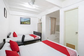 Aguados Place by OYO Rooms