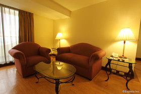 Atrium Hotel