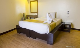 Atrium Hotel