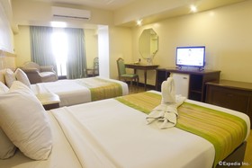 Atrium Hotel
